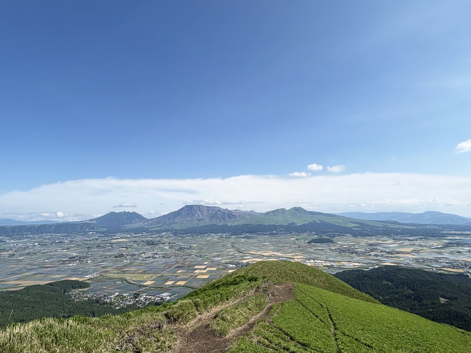 阿蘇　寝釈迦